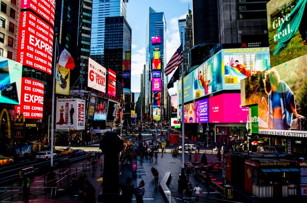 A Definite Guide to Inbound & Outbound Lead Generation
