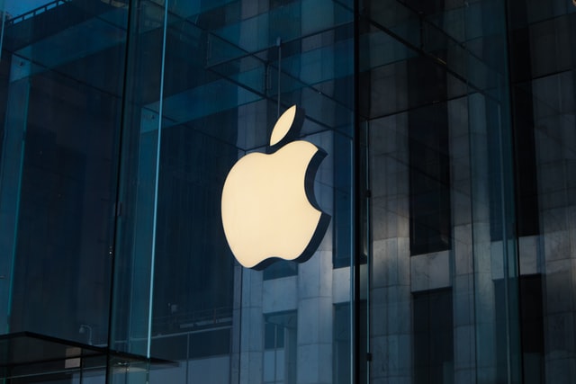 Apple Brand's Positioning, Targeting, and Segmentation Explained