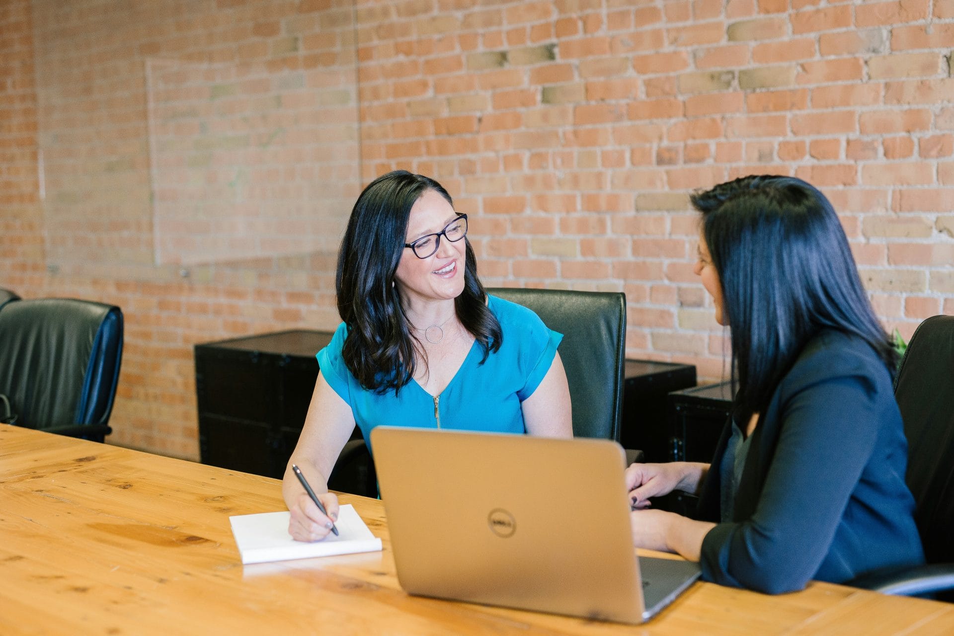 Discover practical examples of terrible CVs submitted by applicants to potential employers. 